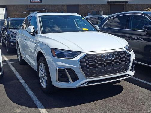 2023 Audi Q5 45 S line Premium