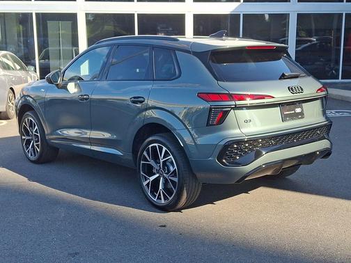Sage Green Metallic 2026 Audi Q3 TFSI quattro S tronic