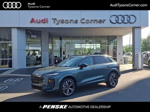 Sage Green Metallic 2026 Audi Q3 TFSI quattro S tronic