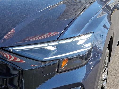 2025 Audi Q8 55 Premium Plus