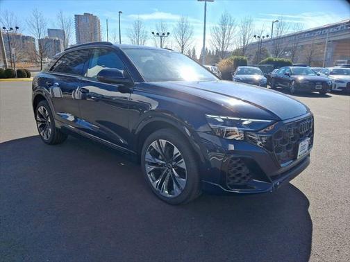 2025 Audi Q8 55 Premium Plus