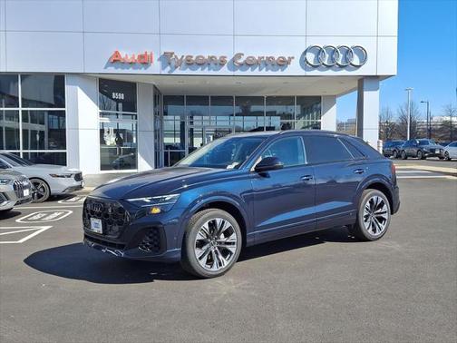 2025 Audi Q8 55 Premium Plus