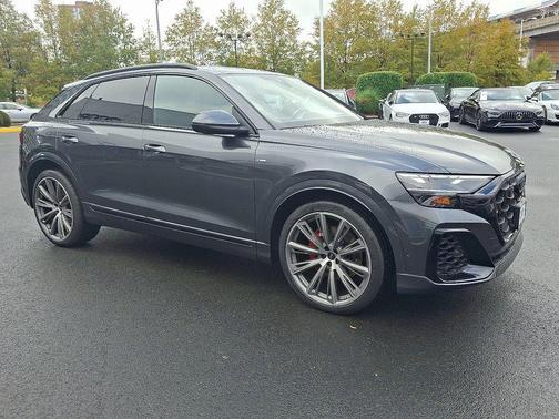 2026 Audi Q8 55 Premium Plus