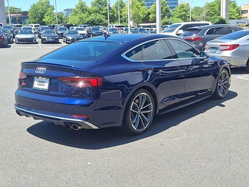 Navarra Blue Metallic 2018 Audi S5 3.0T Premium Plus