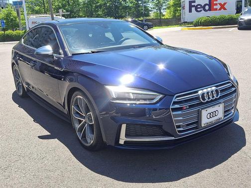 Navarra Blue Metallic 2018 Audi S5 3.0T Premium Plus