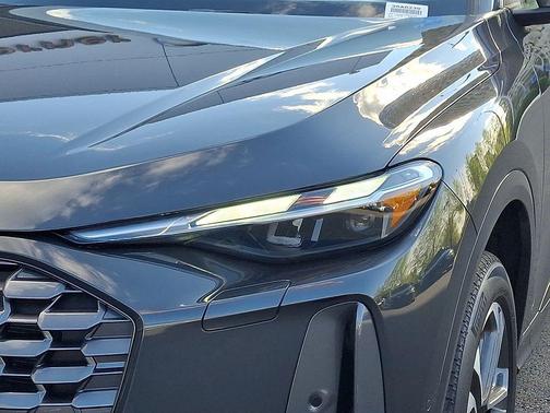 Tambora Gray Metallic 2026 Audi Q5 Premium TFSI quattro S tronic