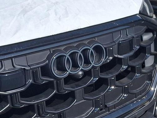 2026 Audi Q8 55 Premium Plus