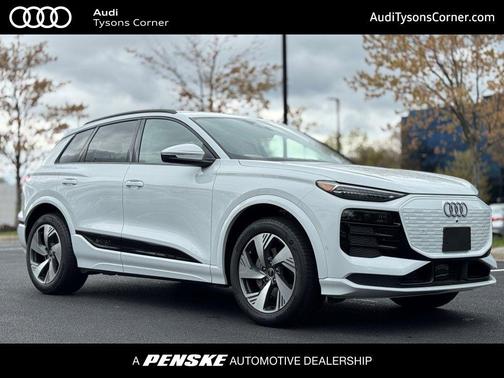 2025 Audi Q6 e-tron Premium Plus quattro