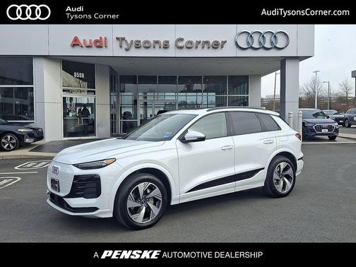 2025 Audi Q6 e-tron Premium Plus quattro