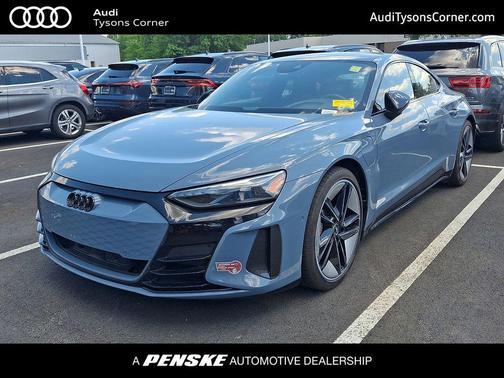 Kemora Gray Metallic 2024 Audi RS e-tron GT quattro