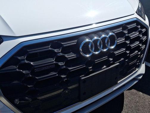 2024 Audi Q5 55 S line Premium
