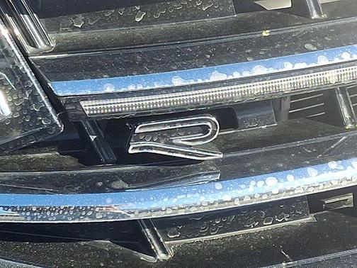 2024 Volkswagen Tiguan 2.0T SEL