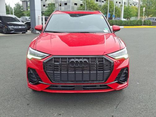 2023 Audi Q3 Premium 45 TFSI S line quattro Tiptronic