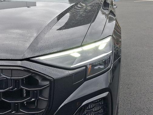 2026 Audi SQ8 4.0T Premium Plus