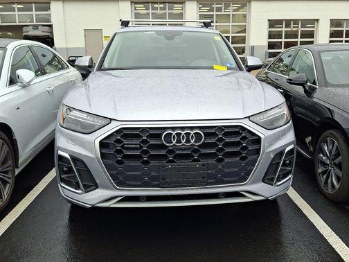 Florett Silver Metallic 2022 Audi Q5 45 S line Prestige