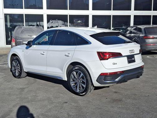 2022 Audi Q5 45 S line Premium