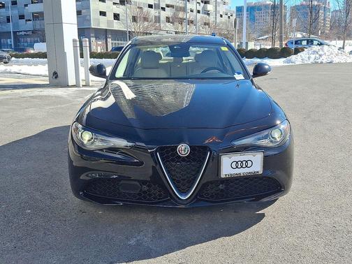 2019 Alfa Romeo Giulia Ti Lusso
