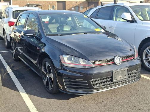 2016 Volkswagen Golf GTI 2.0T SE 4-Door