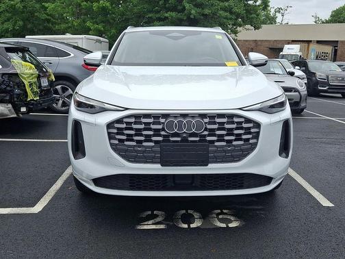 Glacier White 2025 Audi Q5 Premium TFSI quattro S tronic