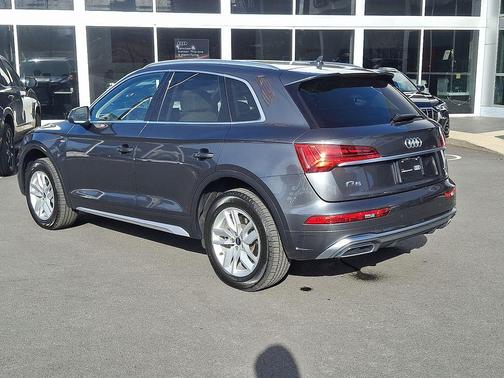 2022 Audi Q5 45 S line Premium