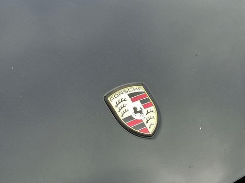 2014 Porsche Cayenne Platinum Edition