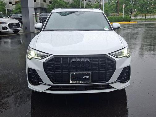 2024 Audi Q3 45 S line Premium Plus
