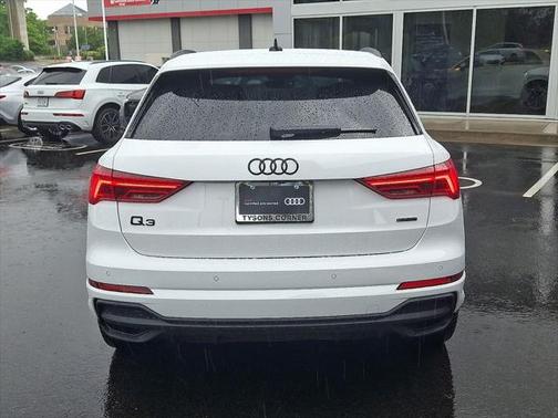 2024 Audi Q3 45 S line Premium Plus