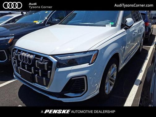 2025 Audi Q7 45 Premium