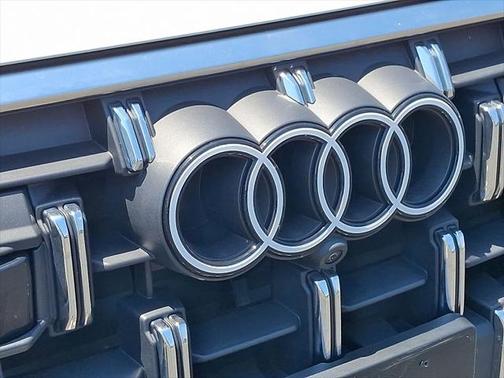 2025 Audi Q7 45 Premium