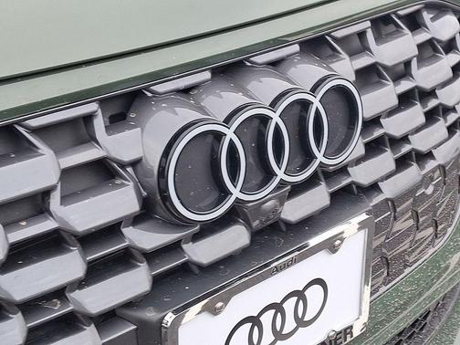 2026 Audi Q5 Premium Plus