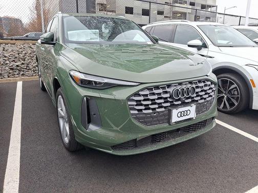 2026 Audi Q5 Premium Plus