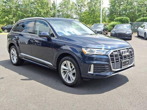 2024 Audi Q7 45 Premium