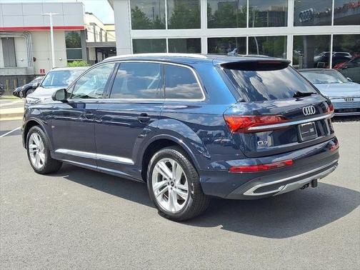 2024 Audi Q7 45 Premium