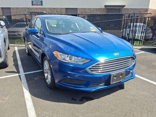 2017 Ford Fusion Hybrid SE