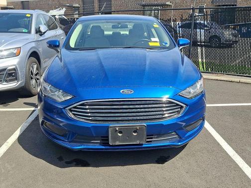 2017 Ford Fusion Hybrid SE