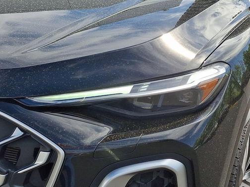 Mythos Black Metallic 2026 Audi SQ5 3.0T Premium Plus