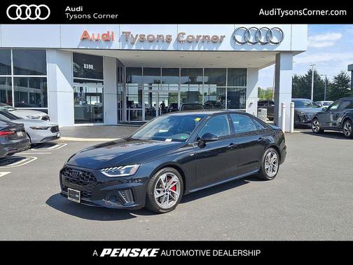 2023 Audi A4 45 S line Premium Plus