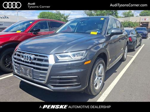 Manhattan Gray Metallic 2018 Audi Q5 2.0T Tech Premium