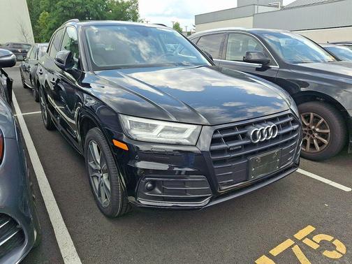 2020 Audi Q5 45 Premium Plus