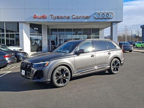 2026 Audi Q7 55 Premium Plus