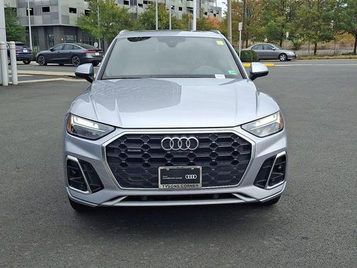2022 Audi Q5 45 S line Premium Plus