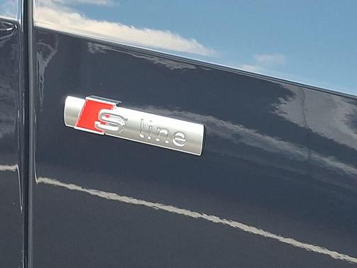 2026 Audi A8 55 TFSI quattro Tiptronic