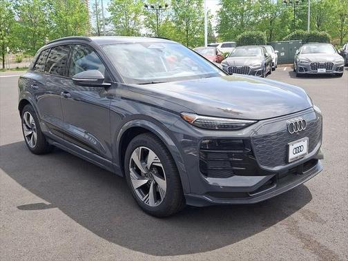 2025 Audi Q6 e-tron Prestige quattro