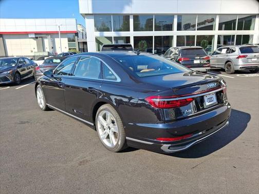 2025 Audi A8 L 55 TFSI quattro Tiptronic
