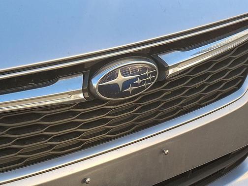 2017 Subaru Impreza 2.0i