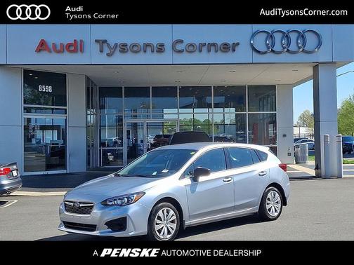 Ice Silver Metallic 2017 Subaru Impreza 2.0i