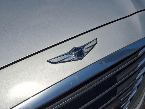 Santiago Silver Metallic 2017 Genesis G80 3.8