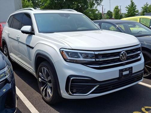 2023 Volkswagen Atlas 3.6L SEL Premium