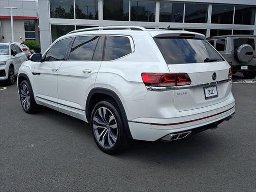 2023 Volkswagen Atlas 3.6L SEL Premium