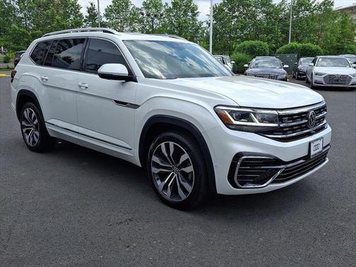 2023 Volkswagen Atlas 3.6L SEL Premium